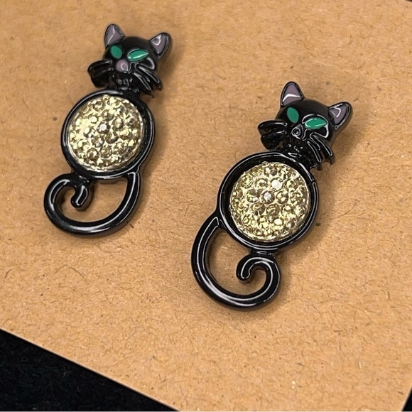VINTAGE BLACK CAT EARRINGS GREEN EYES GOTH RETRO HALLOWEEN GEM - Picture 2 of 7